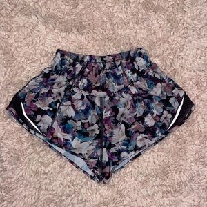 Lululemon Hotty Hot Shorts
